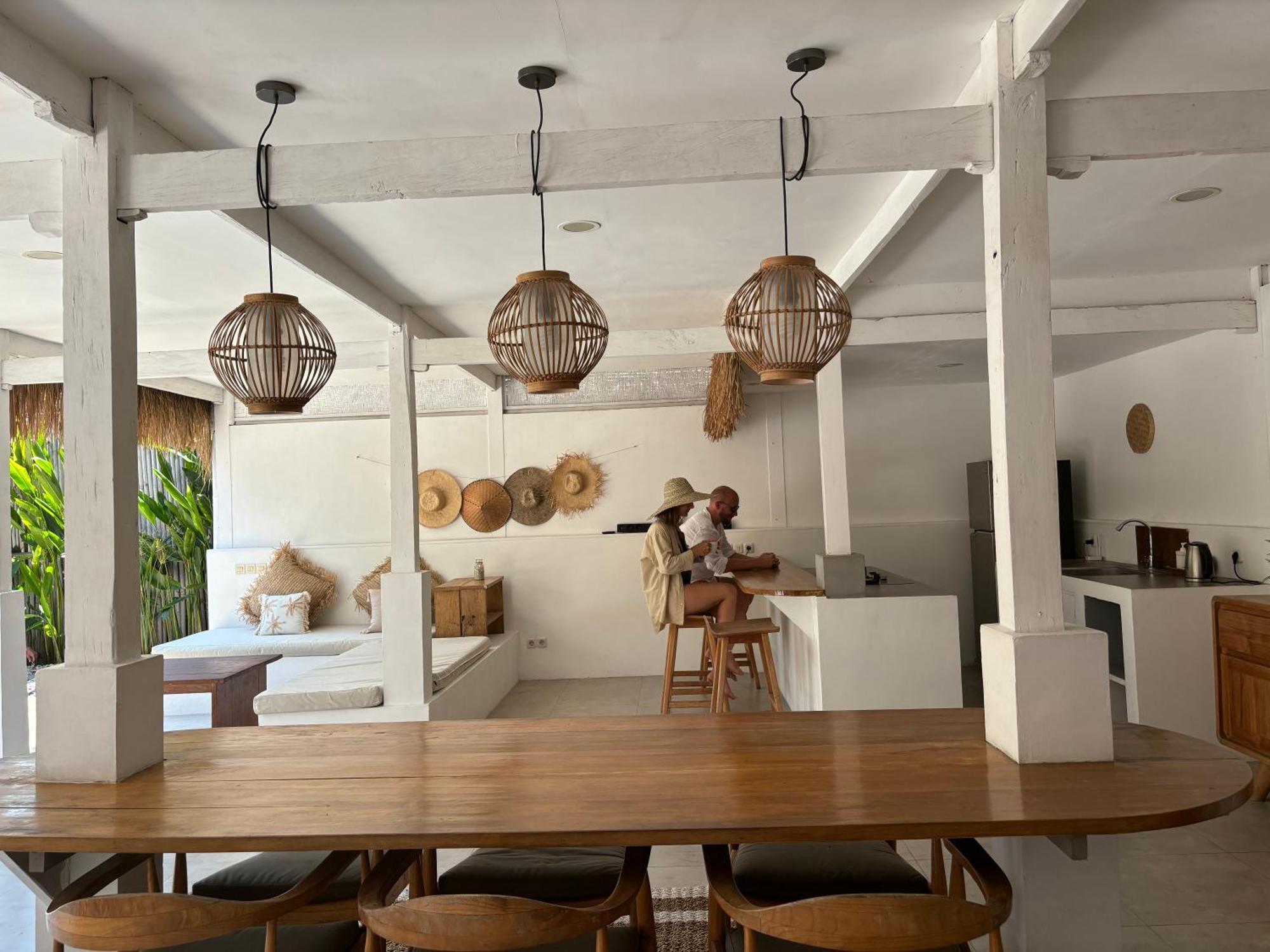 Villa Tiga กิลิไอร์ ภายนอก รูปภาพ